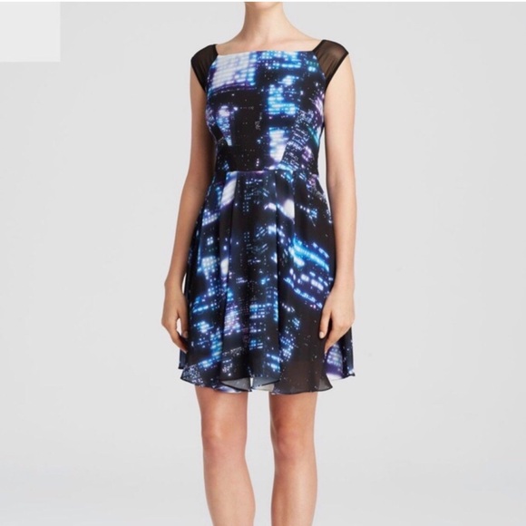 Milly Bella City Dress size 2 NWT - Picture 1 of 8